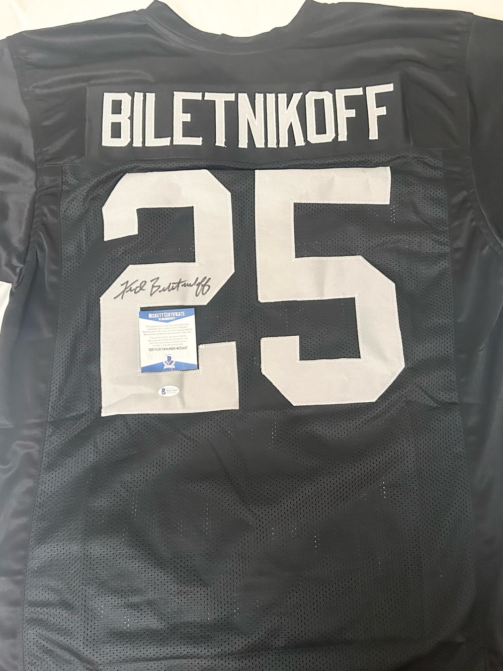 FRED BILETNIKOFF AUTOGRAPHED  OAKLAND RAIDERS XL JERSEY BECKETT COA